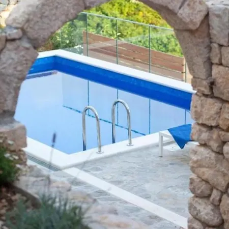 Nyaraló Holiday Tanja - With Pool Tučepi